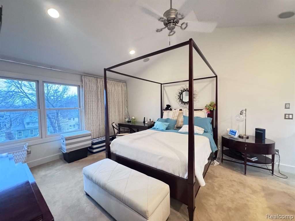 674 W 11 MILE Road, Royal Oak, MI 48067 — Photo 31