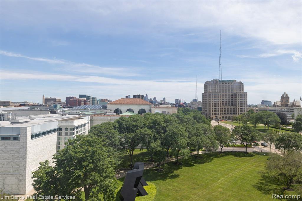 15 E KIRBY Street, 703, Detroit, MI 48202 — Photo 24