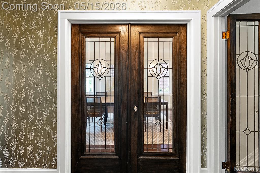 26329 York Road, Huntington Woods, MI — Photo 12