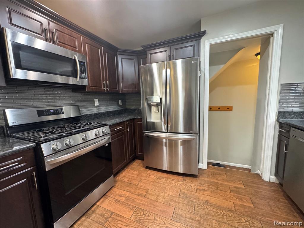 5476 Orchard Avenue, Dearborn, MI 48126 — Photo 12
