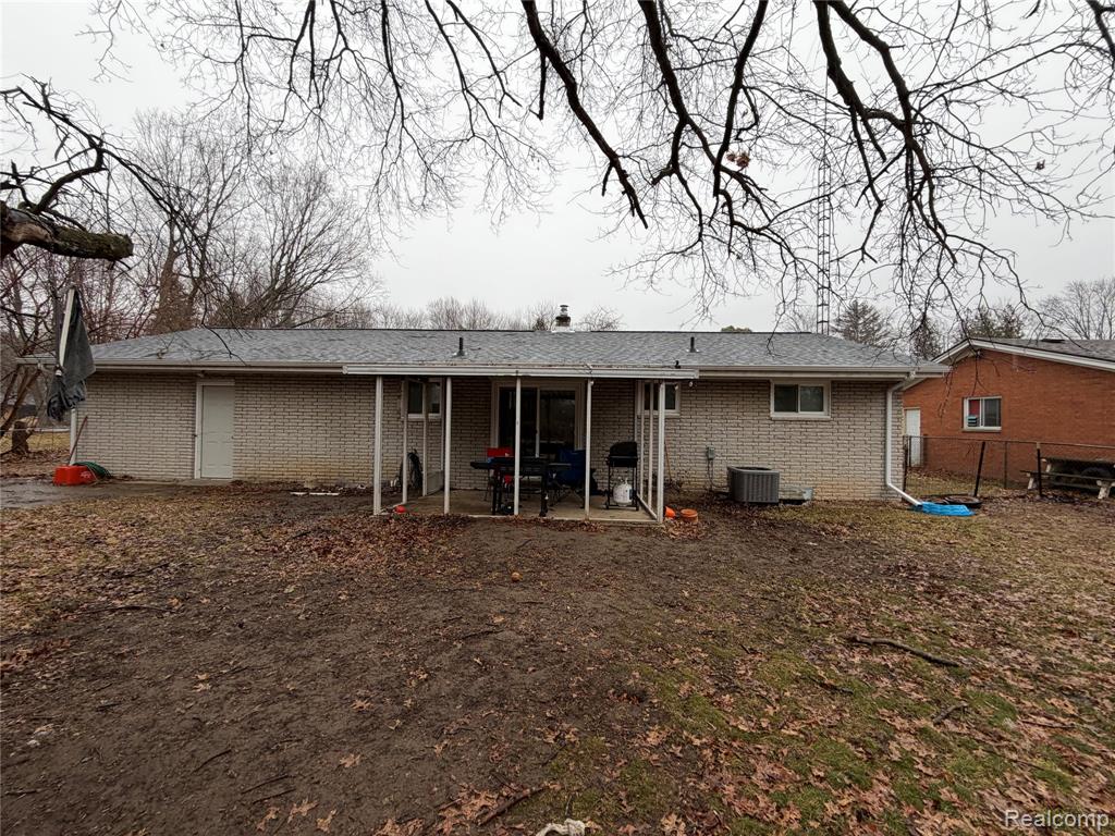 6644 Dorwood Road, Saginaw, MI 48601 — Photo 18