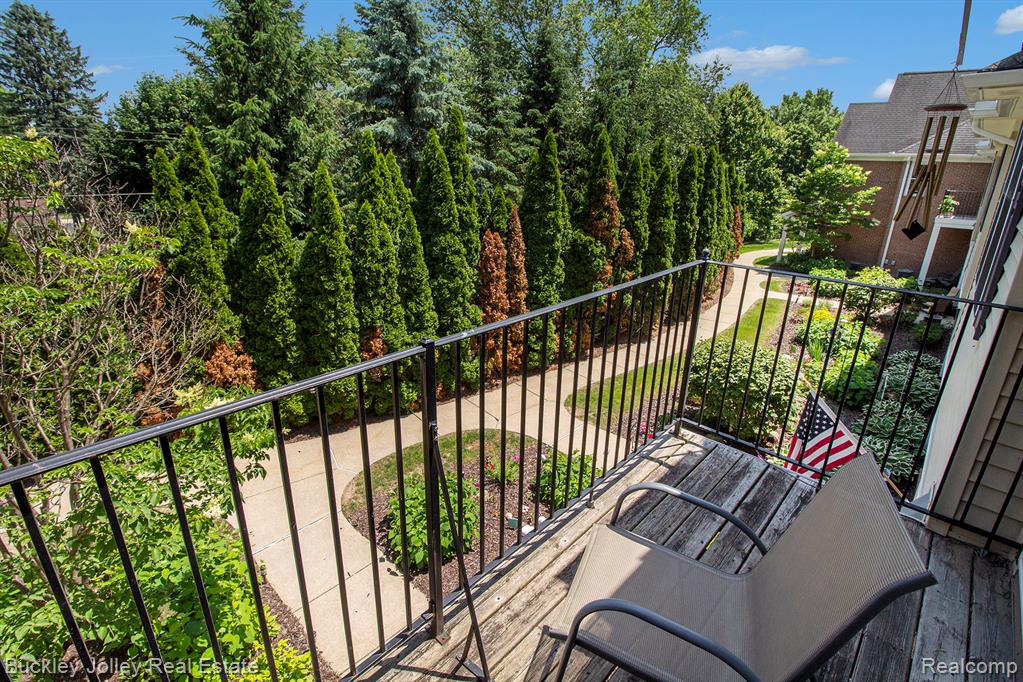 1018 Shiawassee Circle, Howell, MI 48843 — Photo 16