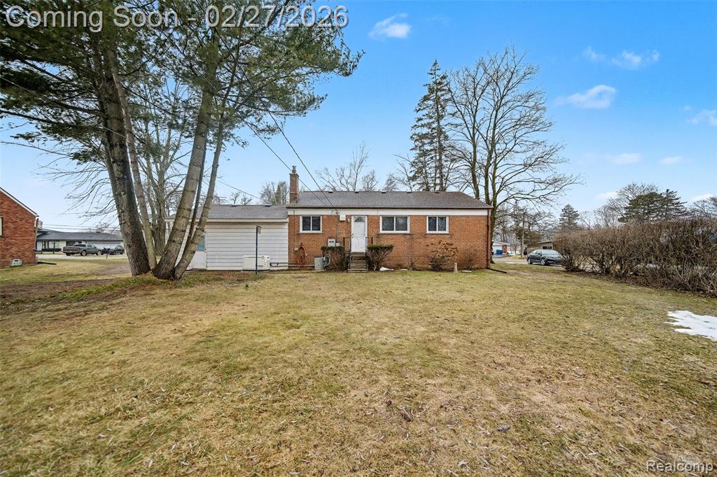 3842 Dill Drive, Waterford, MI 48329 — Photo 3
