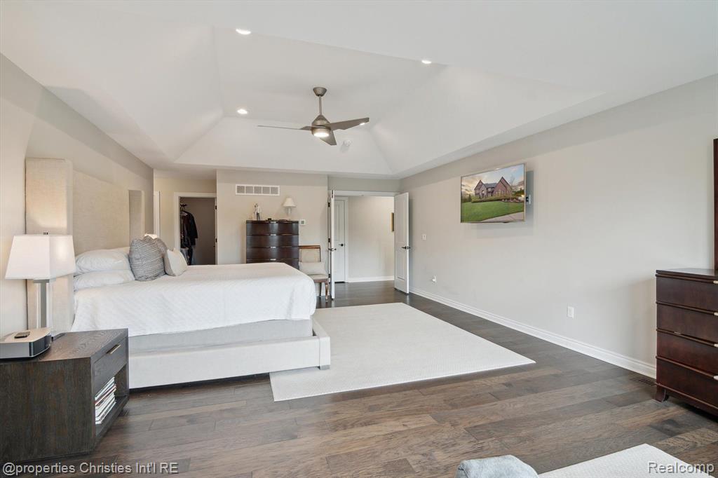 47660 WALES, Northville, MI 48167 — Photo 31