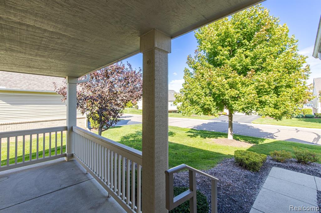 5985 Baypointe Boulevard, Clarkston, MI — Photo 5