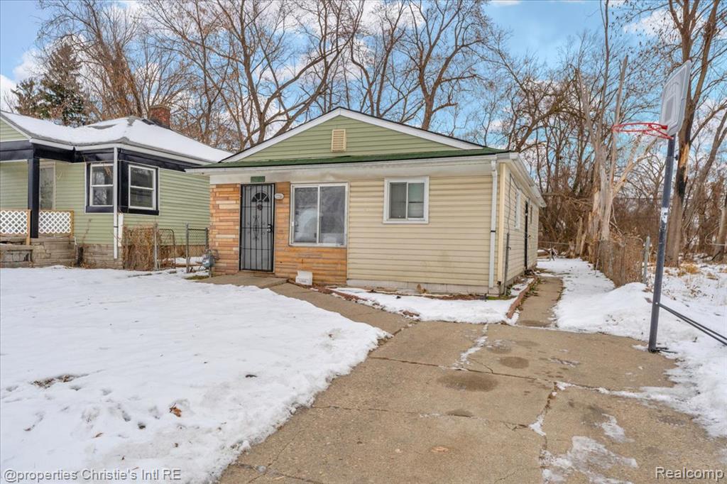 12900 Stahelin Avenue, Detroit, MI 48223 — Photo 2