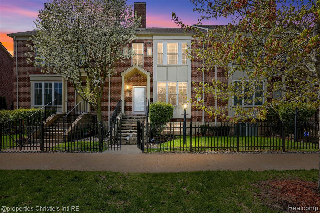 1757 TOWNSEND Street, Detroit, MI 48214 — front exterior