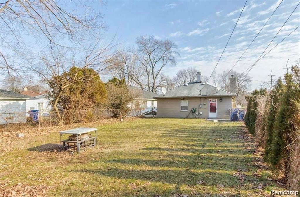 7401 DREXEL Street, Dearborn Heights, MI 48127 — Photo 2