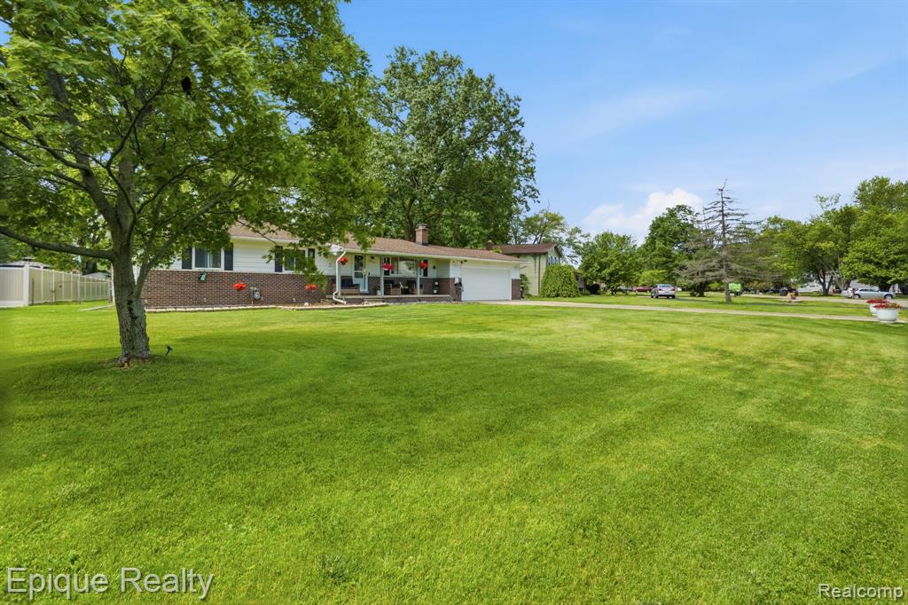 48132 Pheasant Street, New Baltimore, MI 48047 — Photo 4