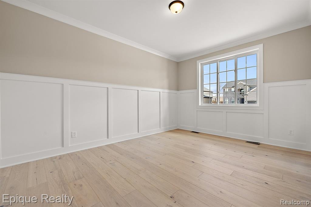 50605 Mistwood Drive, Macomb, MI 48042 — Photo 8