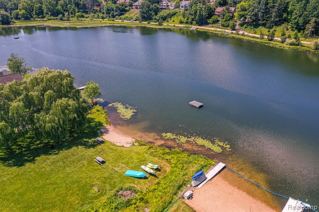 7709 Shelley Drive, Clarkston, MI 48348 — Photo 87