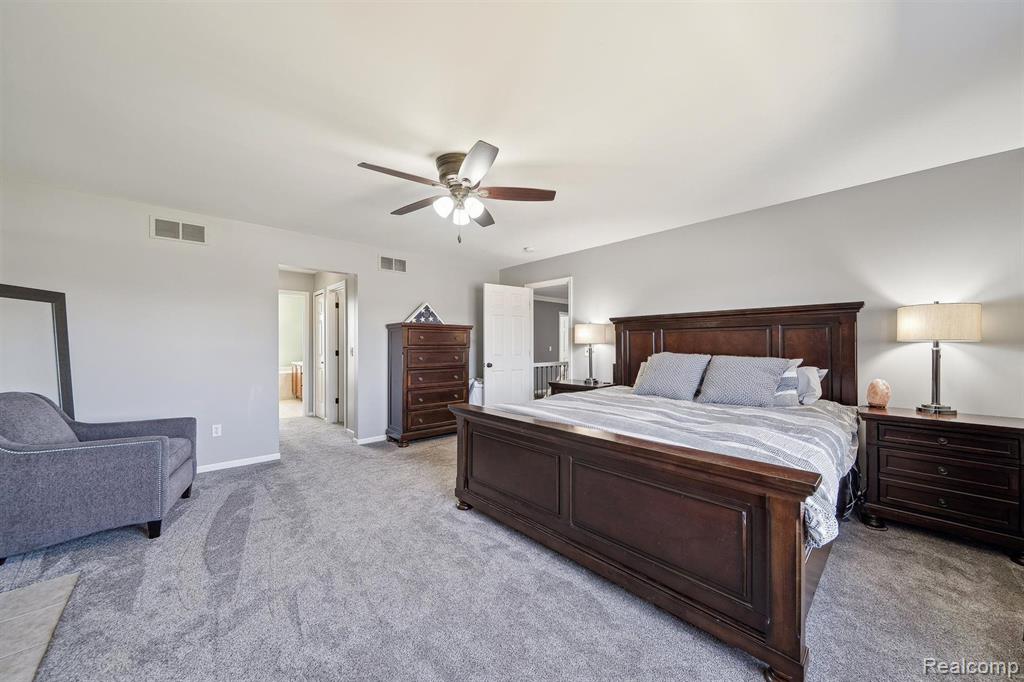 707 BAY POINTE Drive, Oxford, MI 48371 — Photo 35