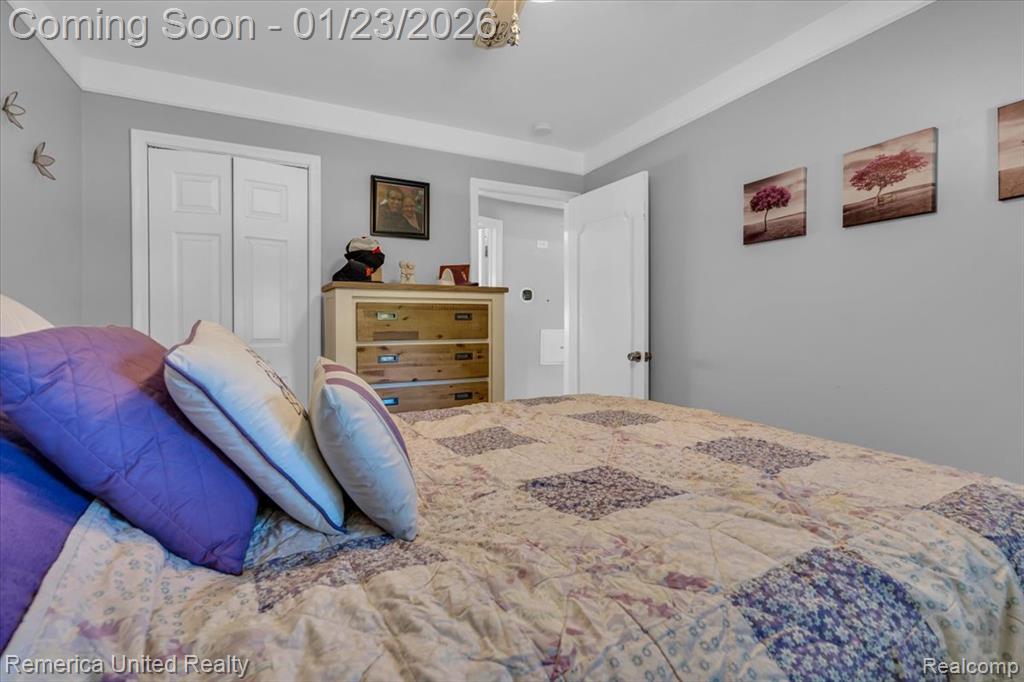 570 Cardwell Street, Garden City, MI — Photo 13