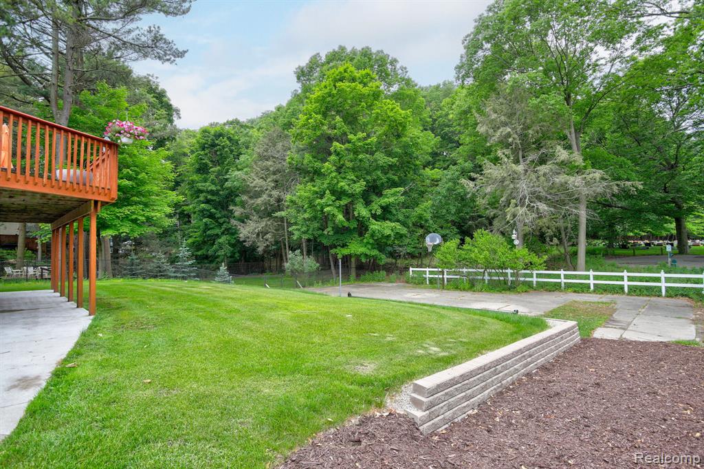 199 Grand Avenue, Grand Haven, MI 49417 — Photo 9