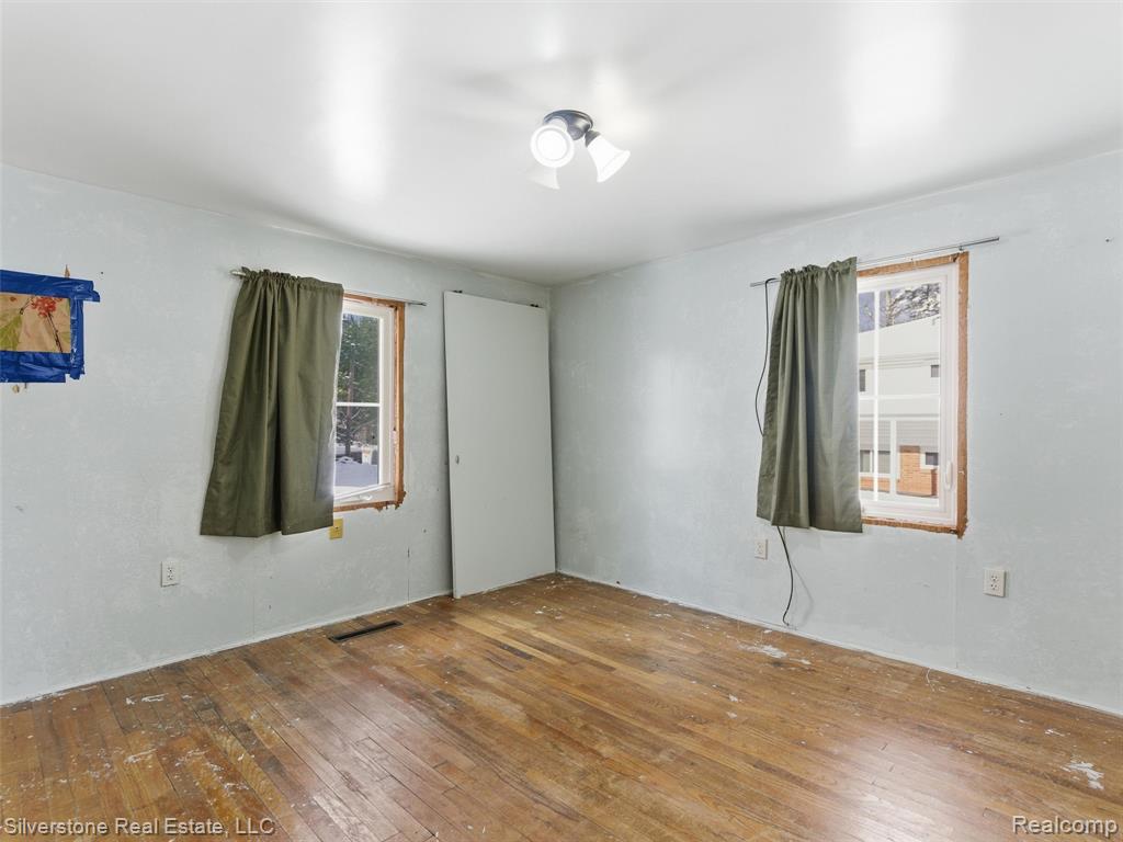 2098 Dunwoodie Street, Ortonville, MI 48462 — Photo 30