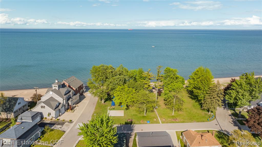 5871 Manor Drive, Fort Gratiot, MI 48059 — Photo 56