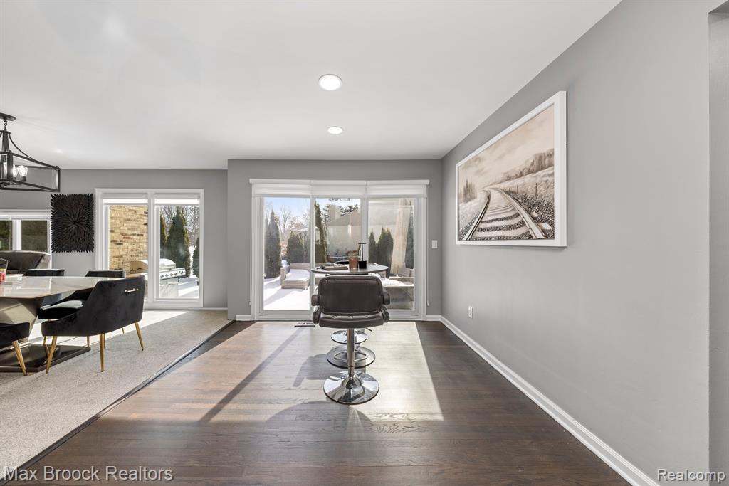 5547 MAPLE LEAF Court, West Bloomfield, MI — Photo 13