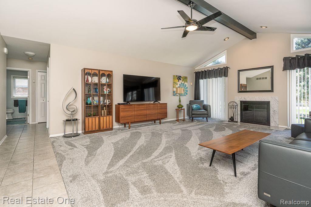 40323 FORDWICH Drive, Sterling Heights, MI 48310 — Photo 12