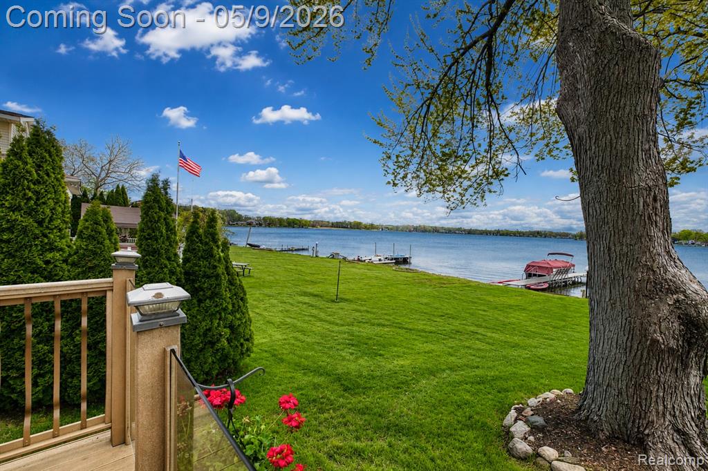 10171 Joanna K Avenue, White Lake, MI — Photo 40