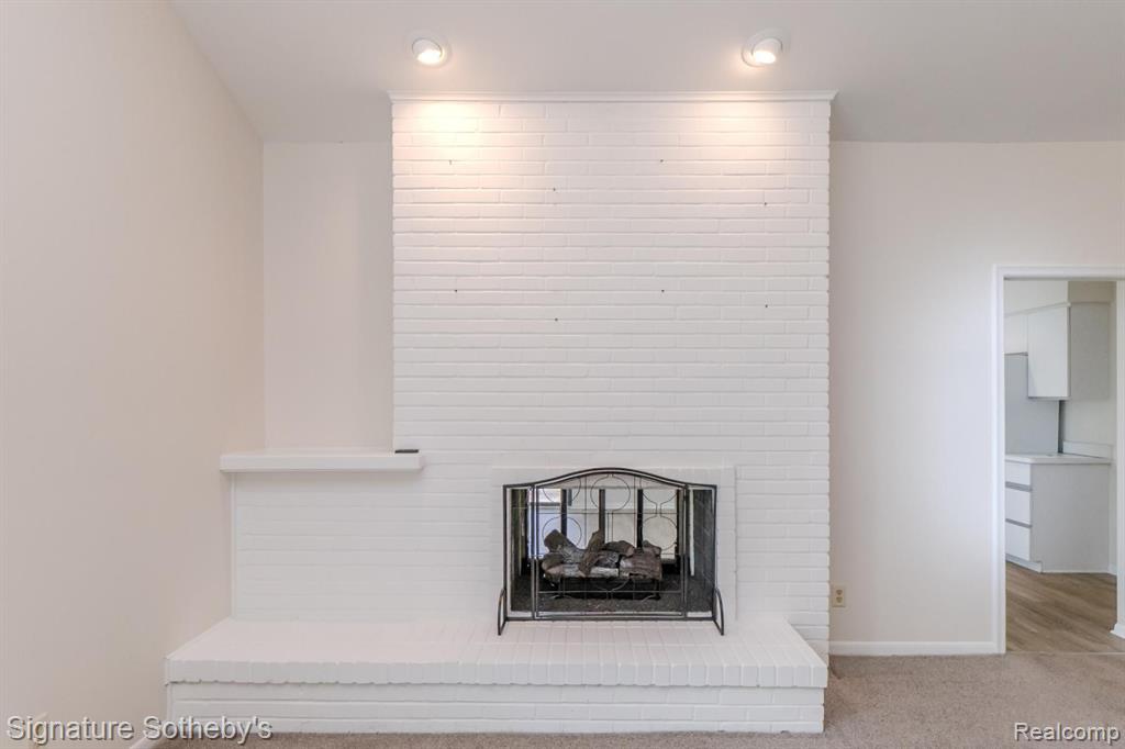 6015 PEBBLE LANE, West Bloomfield, MI — Photo 15