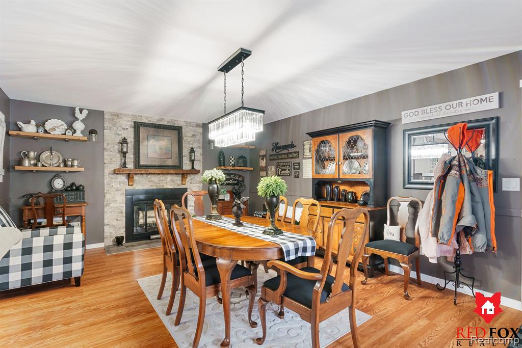 751 WILLIAMSBURG Drive, Caro, MI 48723 — Photo 15
