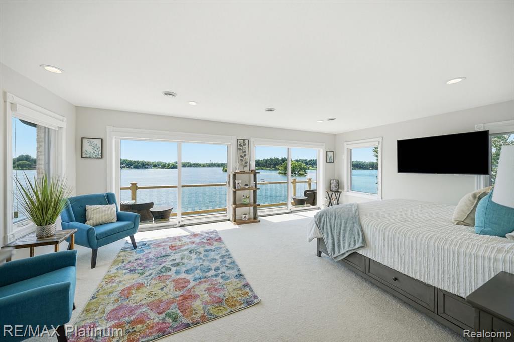 997 Thompson Shore Drive, Howell, MI 48843 — Photo 29