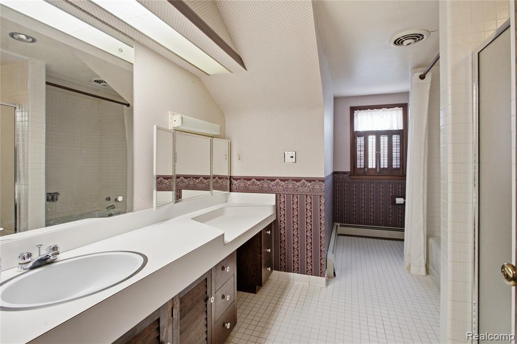1956 Beverly Boulevard, Berkley, MI 48072 — Photo 26