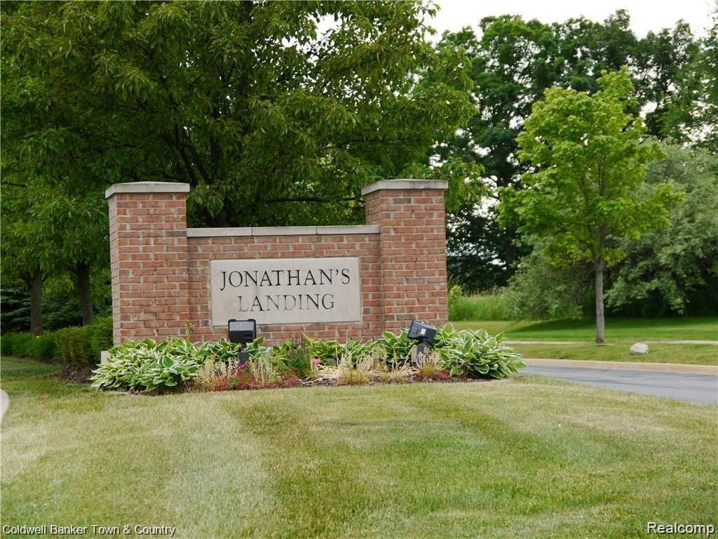 3364 KNEELAND Circle, Howell, MI 48843 — Photo 35