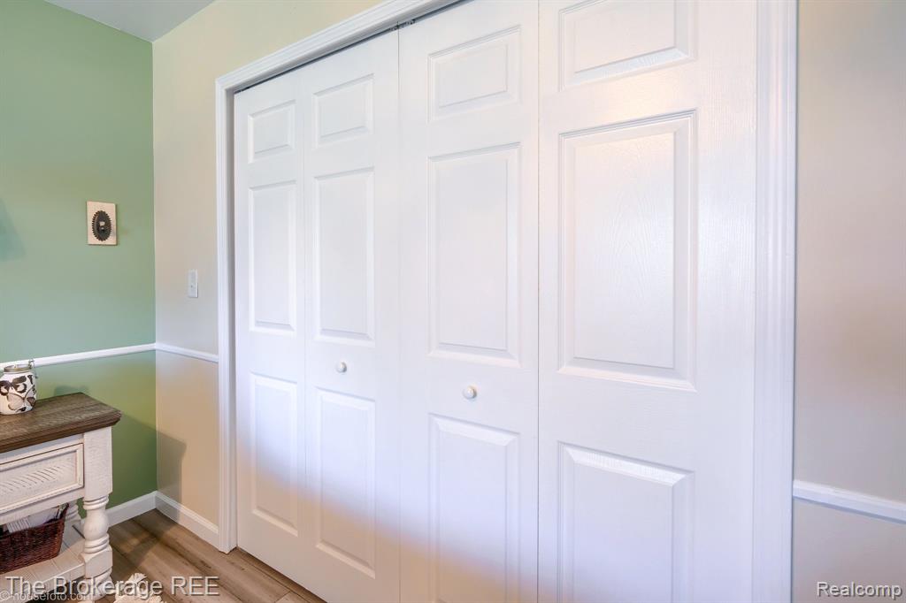 9404 E Lippincott Boulevard, Davison, MI 48423 — Photo 23