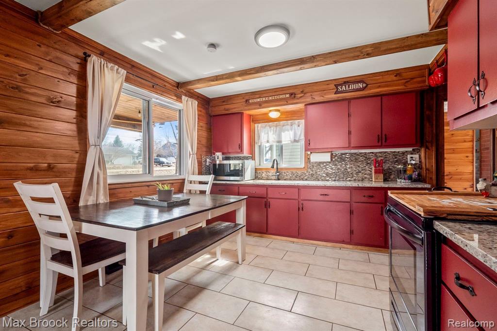 4840 Jamm Road, Lake Orion, MI — Photo 10
