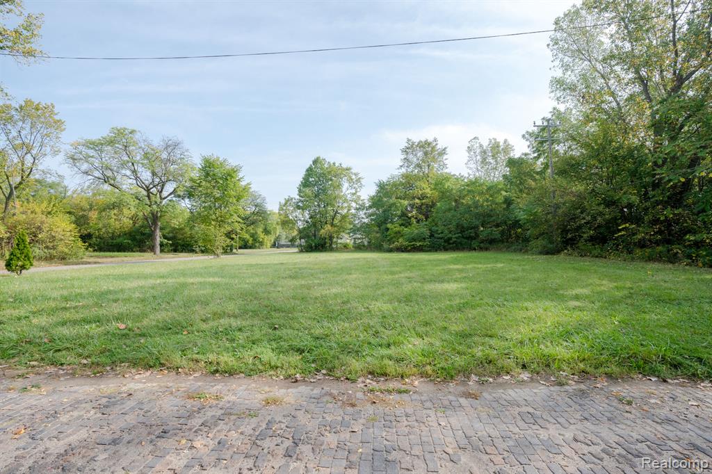 4488 Humboldt Street, Detroit, MI 48208 — Photo 8