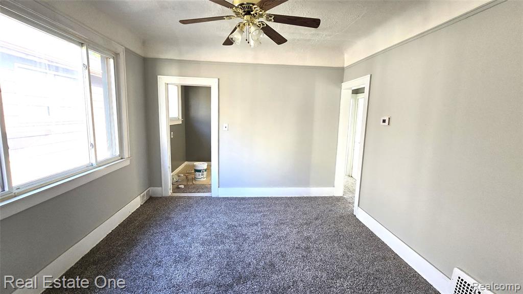 126 E Leroy Street E, River Rouge, MI 48218 — Photo 19