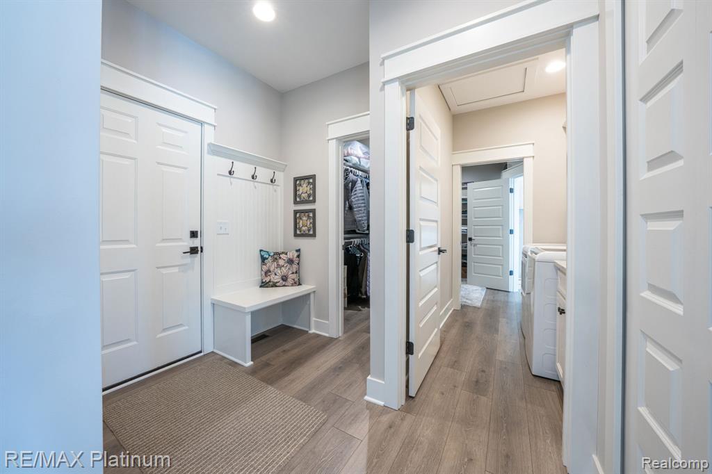 9860 Havendale Drive, Brighton, MI 48114 — Photo 27