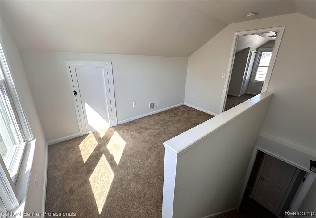 21376 Mitchelldale Avenue, Ferndale, MI 48220 — Photo 11