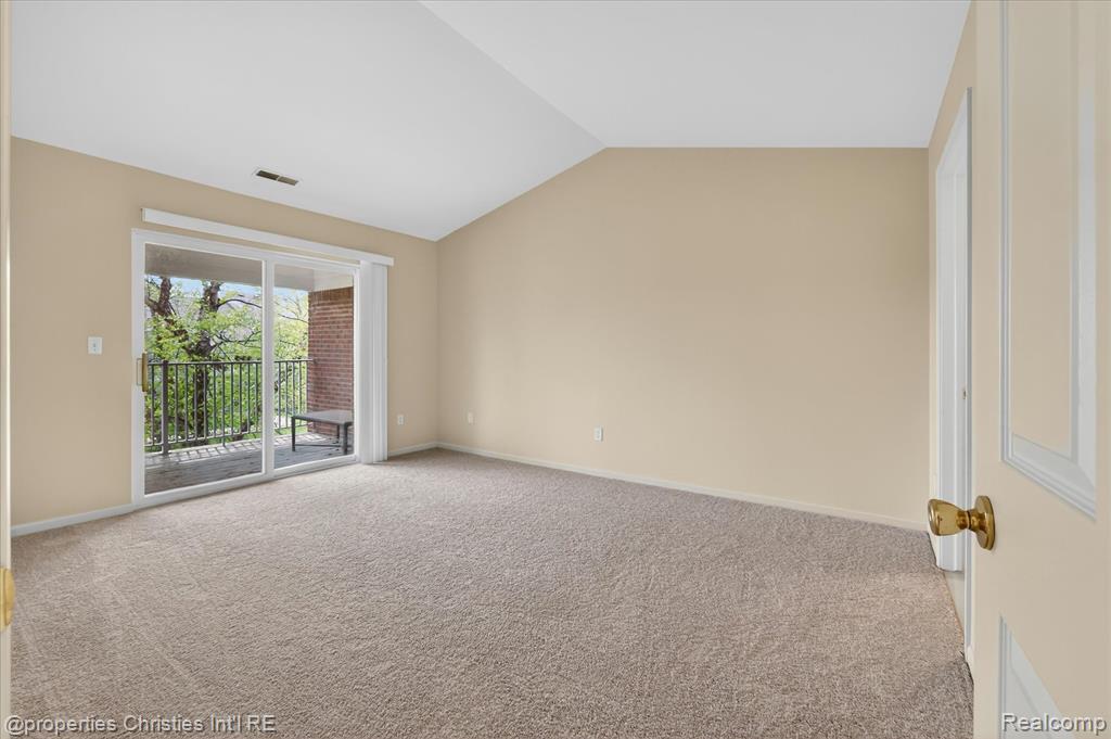 16773 Carriage Way, Northville, MI 48168 — Photo 30