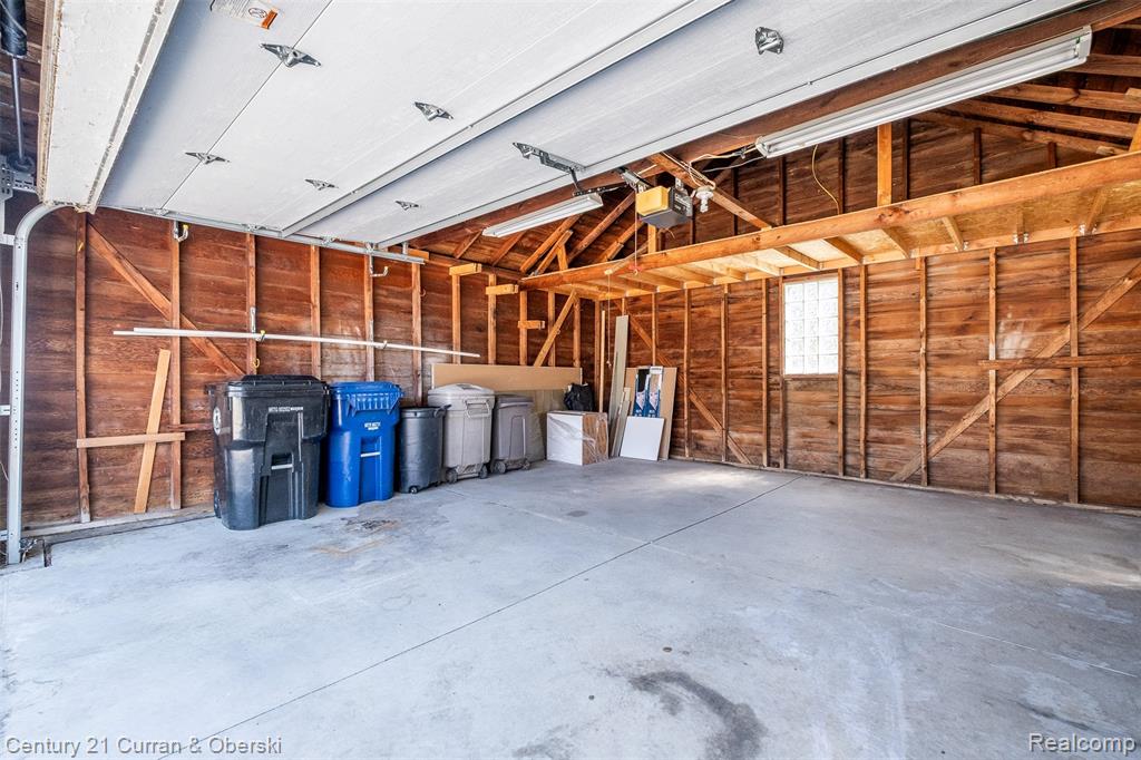 11700 Farley, Redford, MI 48239 — Photo 51