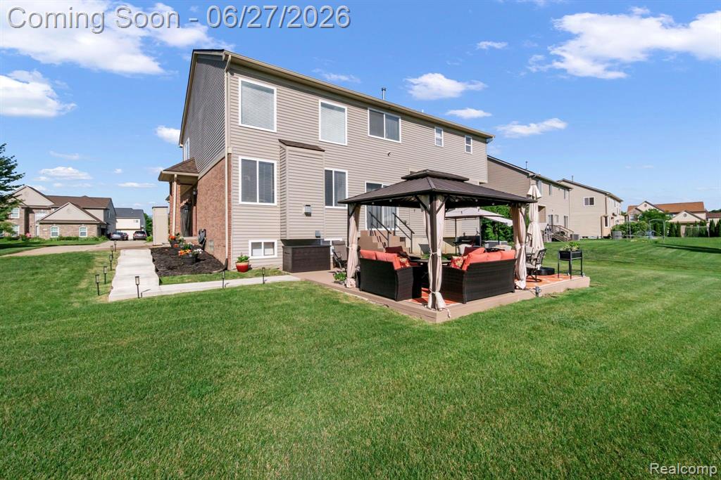 6552 Florence Lane, Belleville, MI 48111 — Photo 8