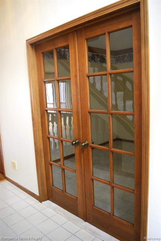 37786 Siena Drive, Farmington Hills, MI 48331 — Photo 5