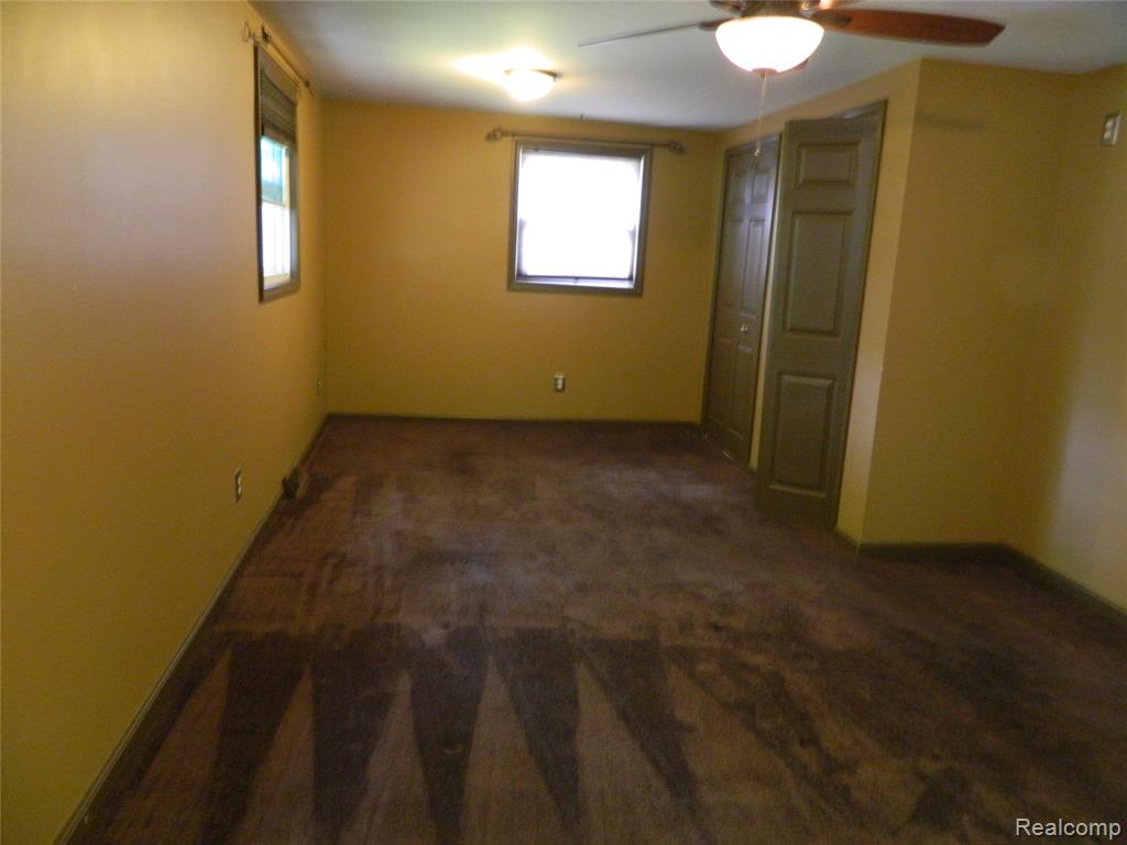 5120 Esta Drive, Flint, MI 48506 — Photo 14