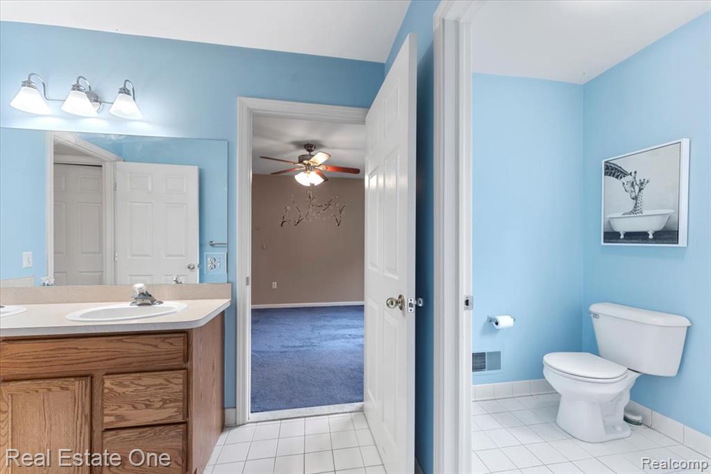 30026 Huron Meadows Drive, Rockwood, MI — Photo 31