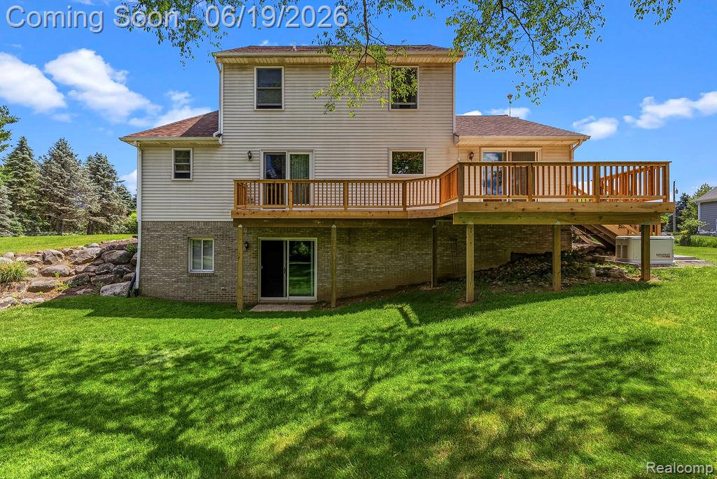 2867 Iris Lane, Hartland, MI 48353 — Photo 10