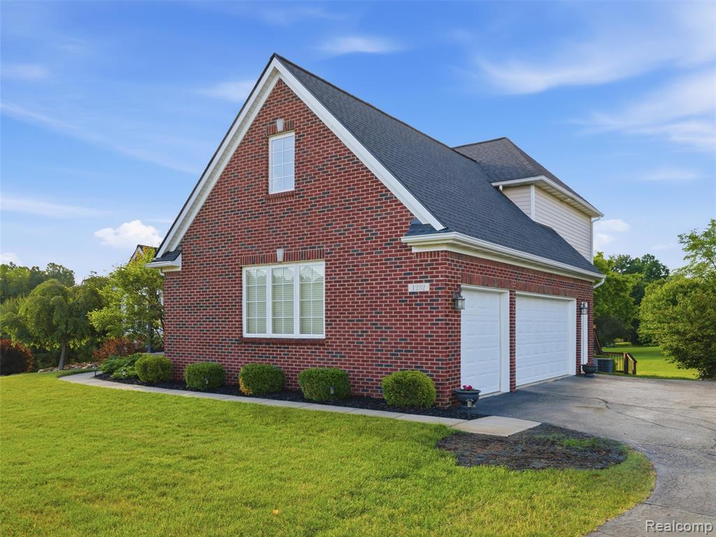 1232 Thorn Ridge Drive, Howell, MI 48843 — Photo 43