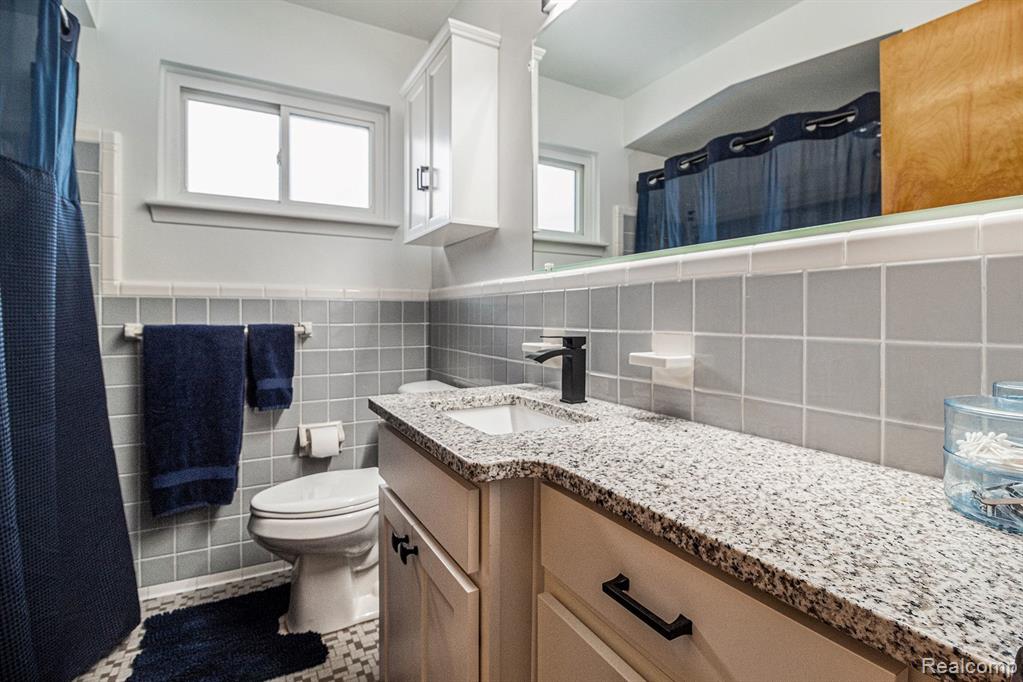 4475 Lincoln Boulevard, Dearborn Heights, MI 48125 — Photo 14