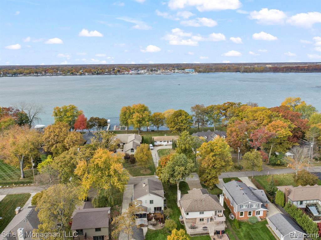 28549 Swan Island Drive, Grosse Ile, MI 48138 — Photo 3