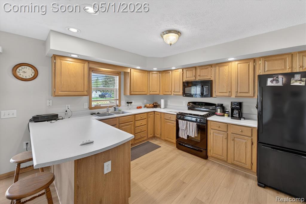 9074 Hamburg Road, Brighton, MI 48116 — Photo 11