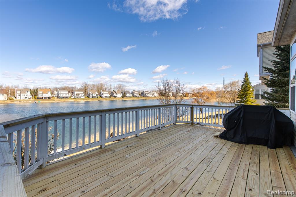 New deck flooring