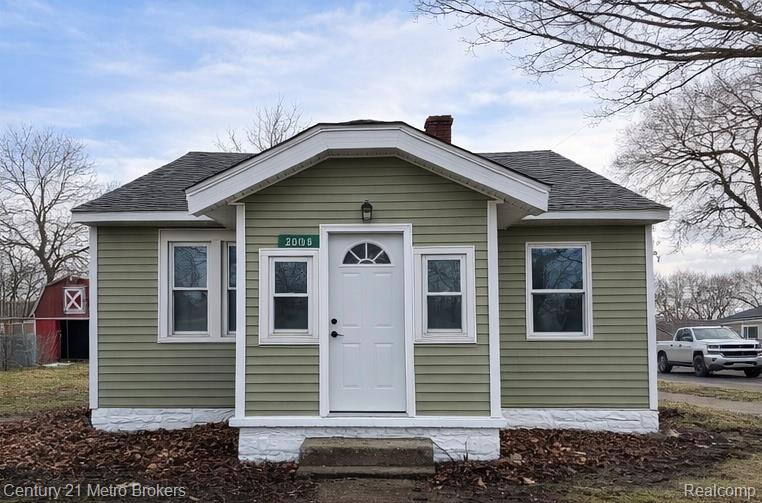 2098 E Scottwood Avenue, Burton, MI 48529 — front exterior