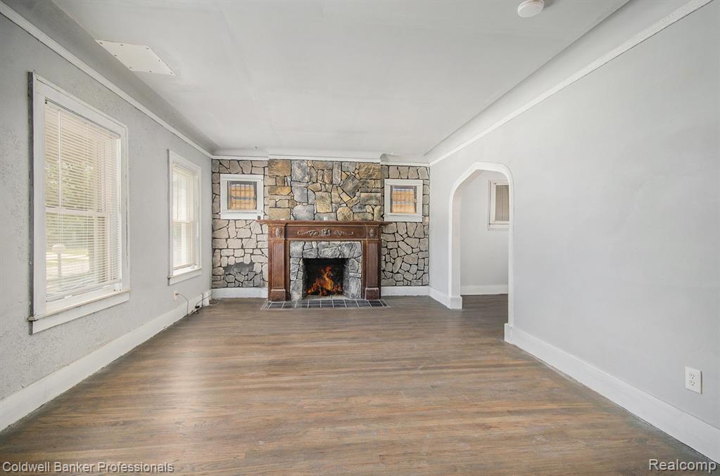 2704 Burlingame Street, Detroit, MI 48206 — Photo 4