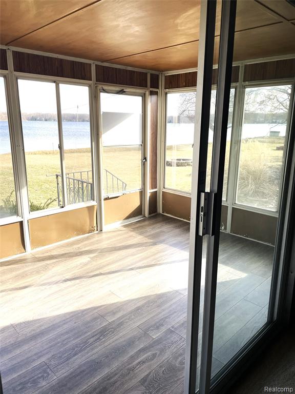 9560 Bluewater Drive, Pinckney, MI 48169 — Photo 15