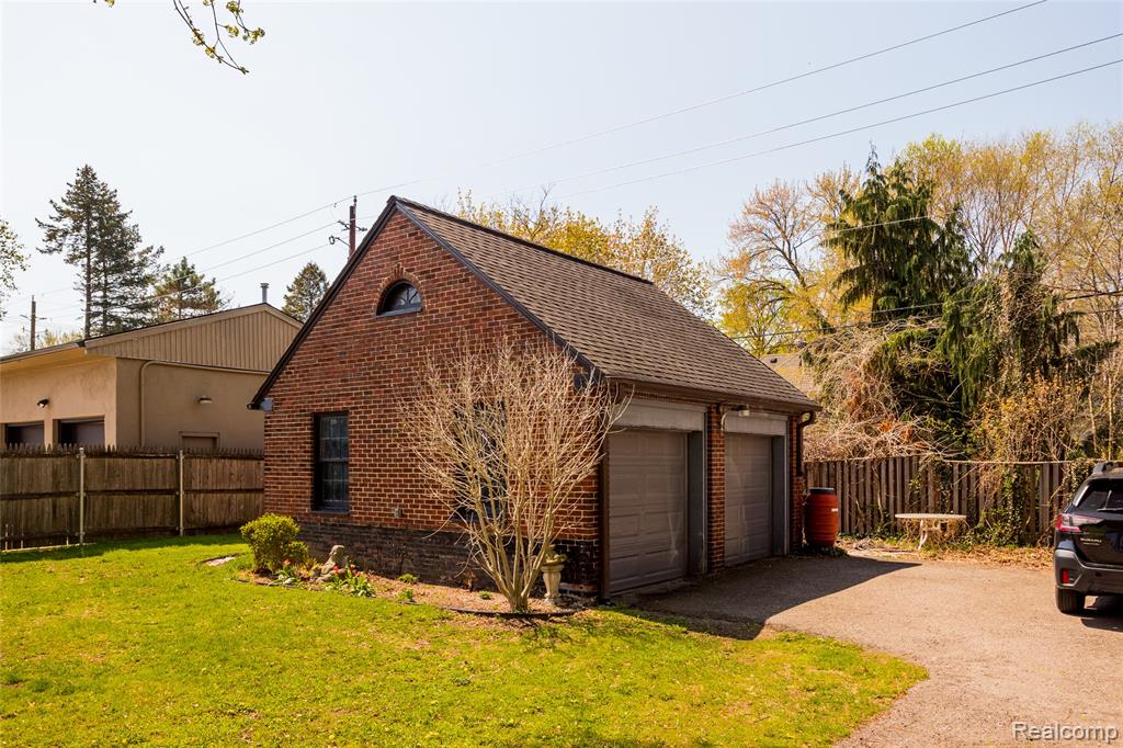 2929 Burns Street, Detroit, MI 48214 — Photo 36